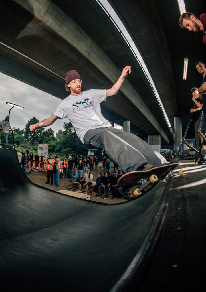 Die_B-hne_Skate_Jam_TRANSURBAN_Residency_Dortmund_2021_Daniel_Halfmann_1_web-722x1024