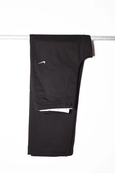 NikeSB Chino Pant black